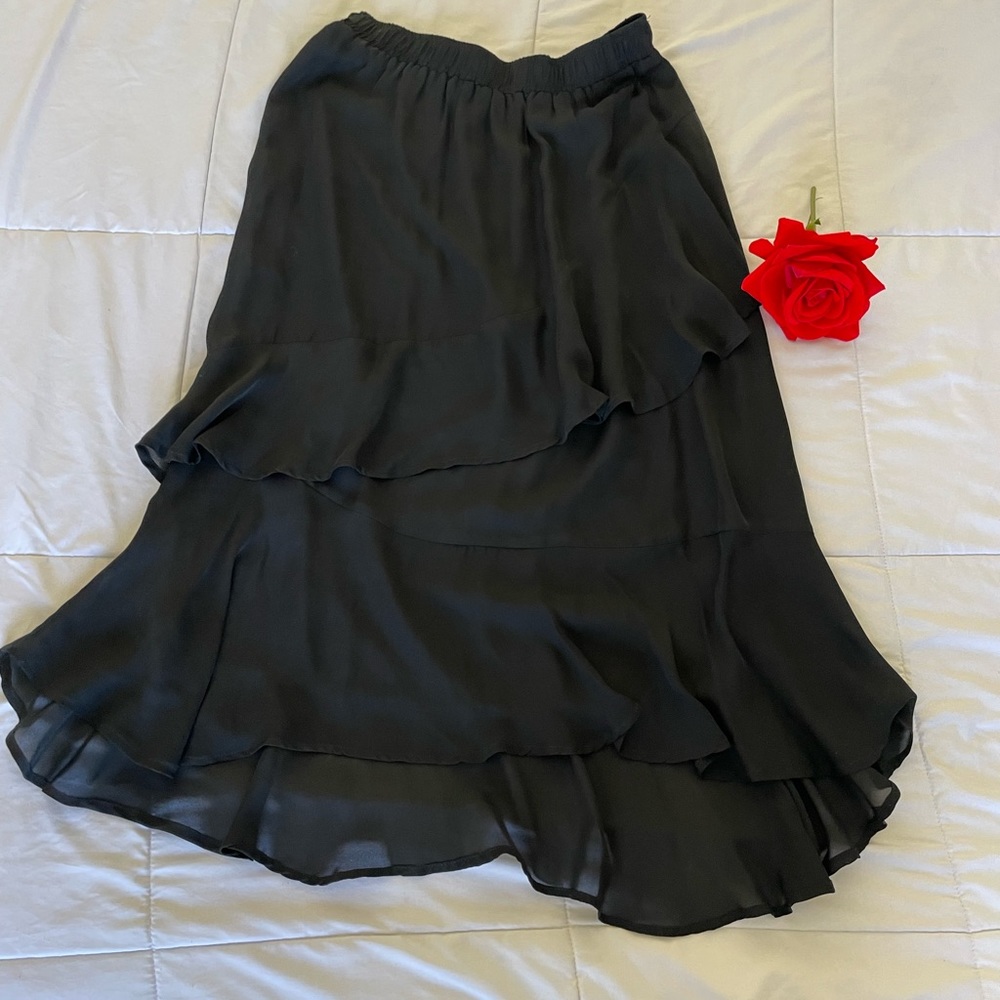 Amour Vert ruffle midi skirt